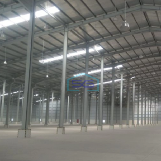 Disewakan Gudang Lokasi Bebas Banjir di Cikarang Luas Bangunan 7912 m²-2