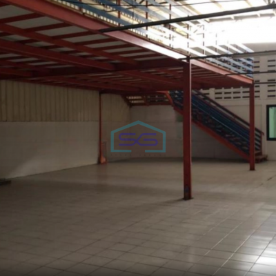 Disewakan Gudang Lokasi Bebas Banjir dan Strategis di Petir Tangerang