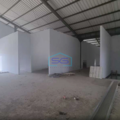 Dijual Gudang Luas Bangunan 4935 m² Lokasi Pakuhaji Tangerang