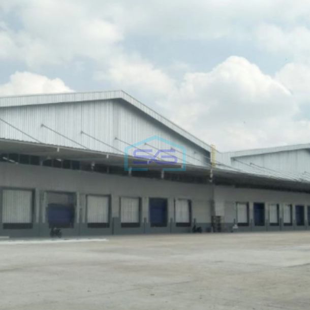 Disewakan Gudang Luas Tanah  12501 m² Lokasi di Lippo Cikarang-3
