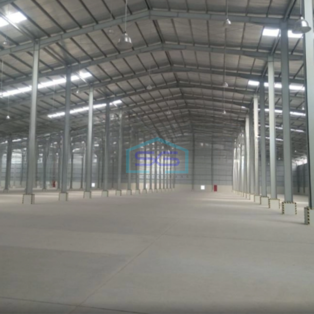 Disewakan Gudang Luas Tanah 1000 m² Lokasi Bebas Banjir Siap Huni di Petir Tangerang-2