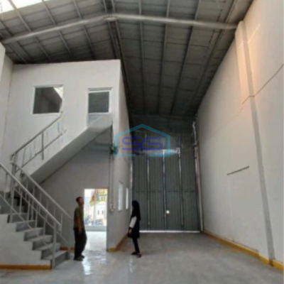 Disewakan Gudang Bebas Banjir Luas Tanah  300 m²  di Kalideres Jakarta Barat