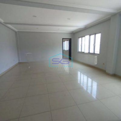 Disewakan Gudang Siap Pakai di Elang Laut Pik Jakarta Utara LB 1050m2