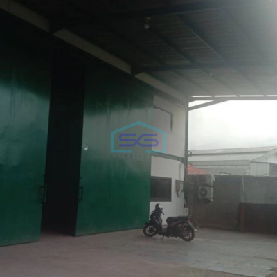 Disewakan Gudang Bagus Siap Pakai Baru di Gudang Kavling Dpr Cipondoh Tangerang LT 796m2
