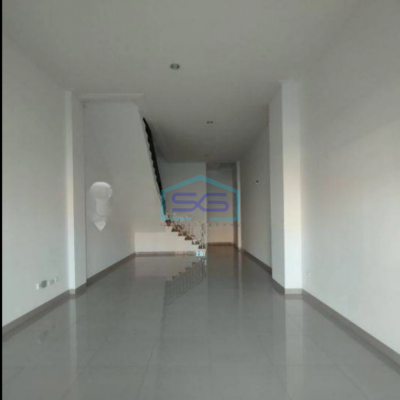 Dijual Cepat Ruko La Riviera Pik 2 Jakarta Utara LB 250m2