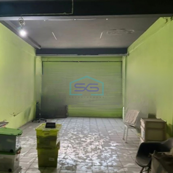 Disewakan Ruko Luas Bangunan 280 m2 Lokasi Pluit Jakarta Utara-1