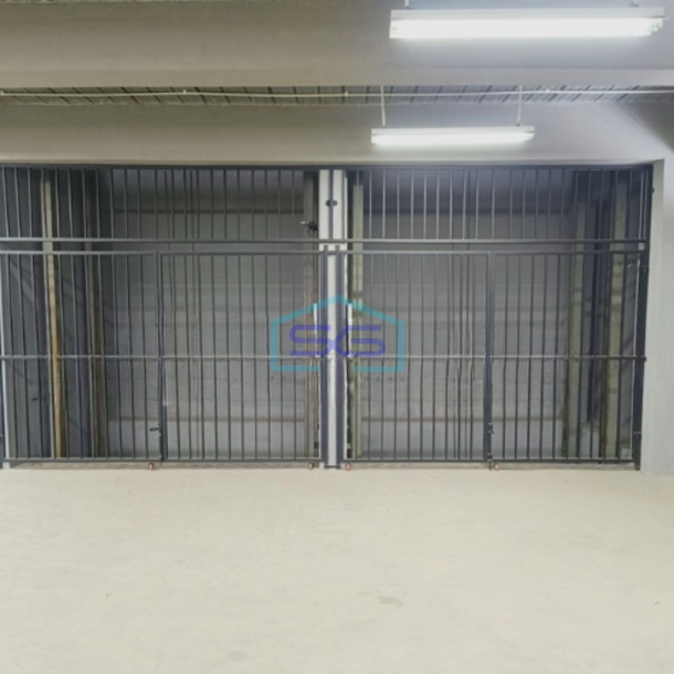 Disewakan Kantor 2 Lantai Luas Tanah 137 m² di Central Park Jakarta Barat-1