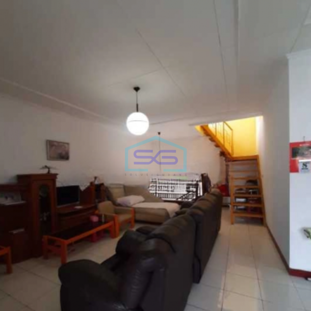 Dijual Ruko Di Sayap Pajajaran Jalan Dua Mobil Luas Bangunan 300 m²-1