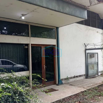 Disewakan Gudang Area Arjuna Cocok untuk Parkir Travel Di Andir Bandung