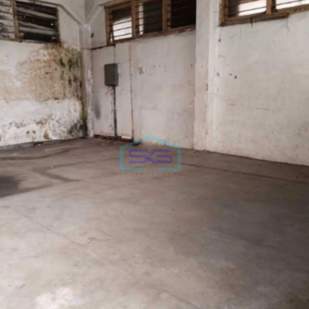 Disewakan Gudang Kecil Area Sudirman Strategis Parkir Luas Akses Fuso-2