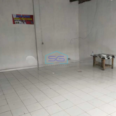 Disewakan Gudang Siap Pakai Sayap Kiara Condong Luas Bangunan 650 m²