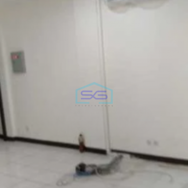 Dijual Ruko Kawasan Cimahi Tengah, Luas 150m² Area Komersial,-3