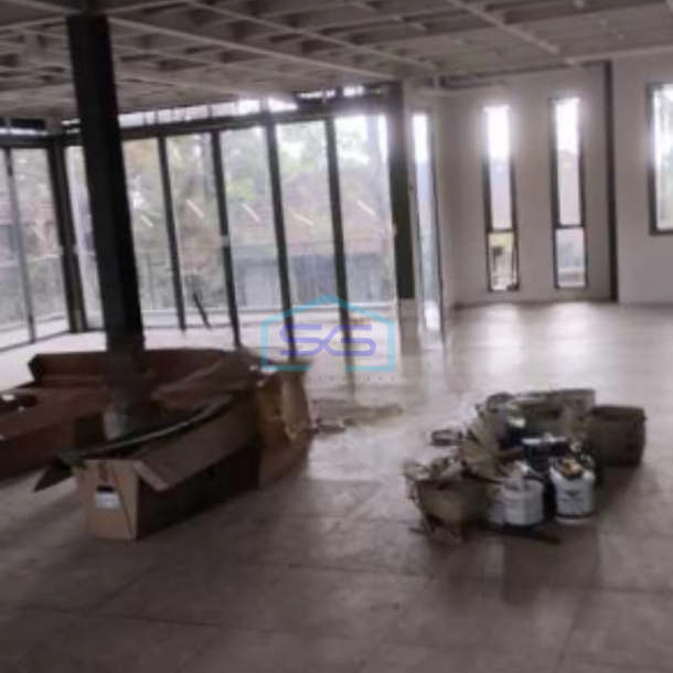 Disewakan Ruang Usaha Ciumbuleuit Punclut Luas Bangunan 600 m²-2