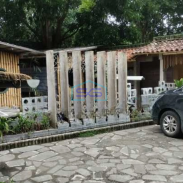 Disewakan Ruang Usaha di Ciumbuleuit Bandung Luas Bangunan 300 m²-2