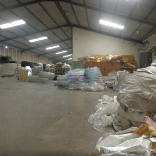 Dijual Pabrik Kondisi Bagus Bisa Masuk Kontainer 40 Feet di Babakan Ciparay Bandung LT 4153m2-3