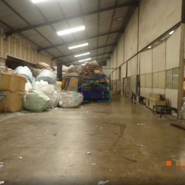 Dijual Pabrik Kondisi Bagus Bisa Masuk Kontainer 40 Feet di Babakan Ciparay Bandung LT 4153m2-2