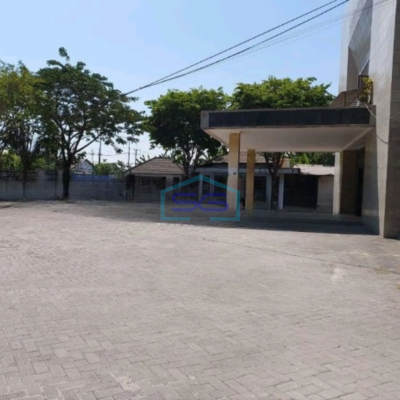 Disewakan Gudang Akses Container Luas Bangunan 7562 m² di Waru Sidoarjo