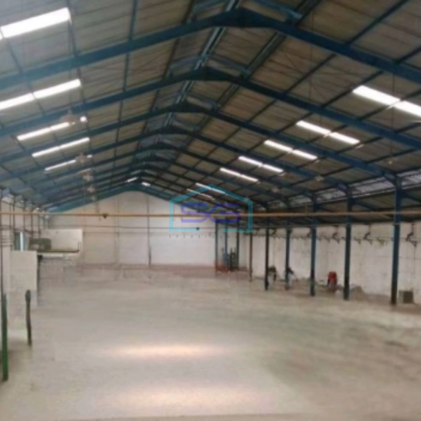 Disewakan Gudang Akses Container Luas Tanah  3000 m² Lokas di Margomulyo Surabaya-3