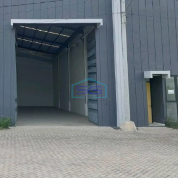 Dijual Gudang Akses Container Luas Bangunan 276 m² Lokasi Sidoarjo Jawa Timur-1