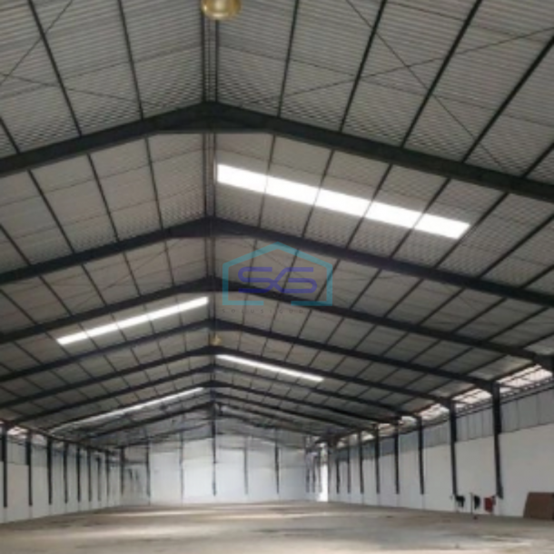 Disewakan Gudang Luas Bangunan  5274 m² Lokasi Bebas Banjir Siap Huni di Surabaya-1