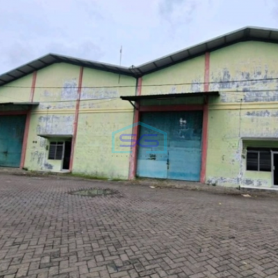 Disewakan Gudang Akses Container Luas Tanah  1200 m² Lokasi Bebas Banjir Siap Huni di Sidoarjo