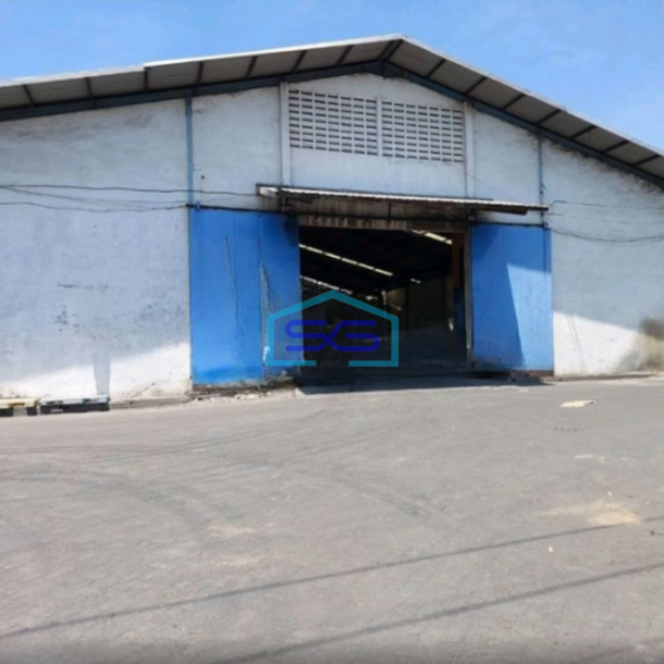 Disewakan Gudang Luas Bangunan  1310 m²  Lokasi di Kalianak Surabaya-1
