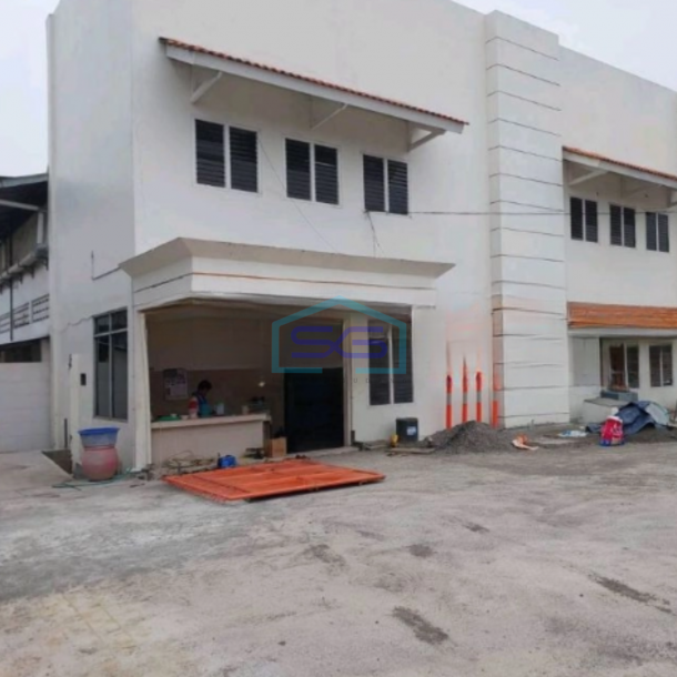 Disewakan Gudang Luas Bangunan  2205 m²  Lokasi di Surabaya-1