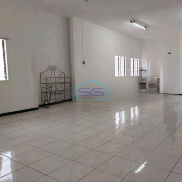 Disewakan Gudang Luas Bangunan  2205 m²  Lokasi di Surabaya-2