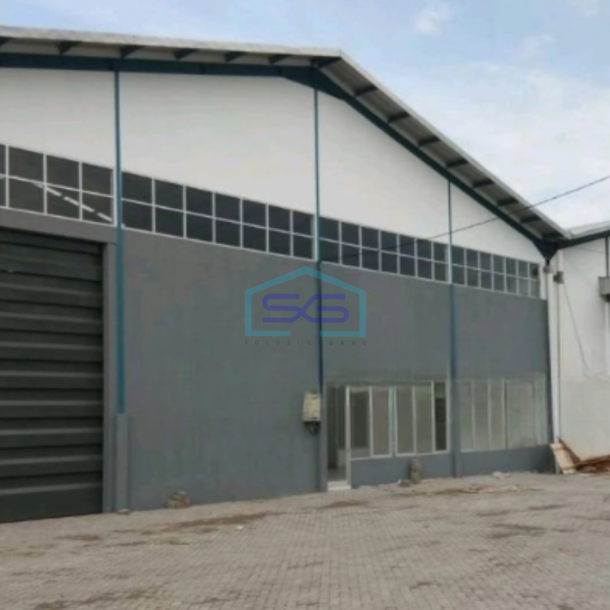 Dijual Gudang Akses Container Luas Tanah  1426 m² Lokasi Bebas Banjir di Sidoarjo-1
