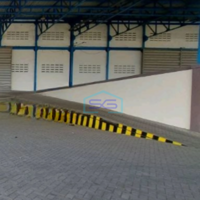 Disewakan Gudang Siap Pakai Luas Bangunan 1680 m² Ada Loading Dock di Surabaya