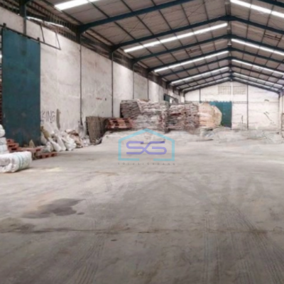 Disewakan Gudang Luas Bangunan  3305 m² Lokasi Bebas Banjir di Kalianak Surabaya