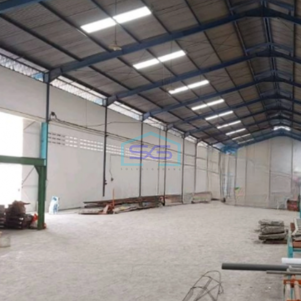 Disewakan Gudang Baru Renovasi Luas Bangunan  2205 m²  Lokasi di Surabaya-1