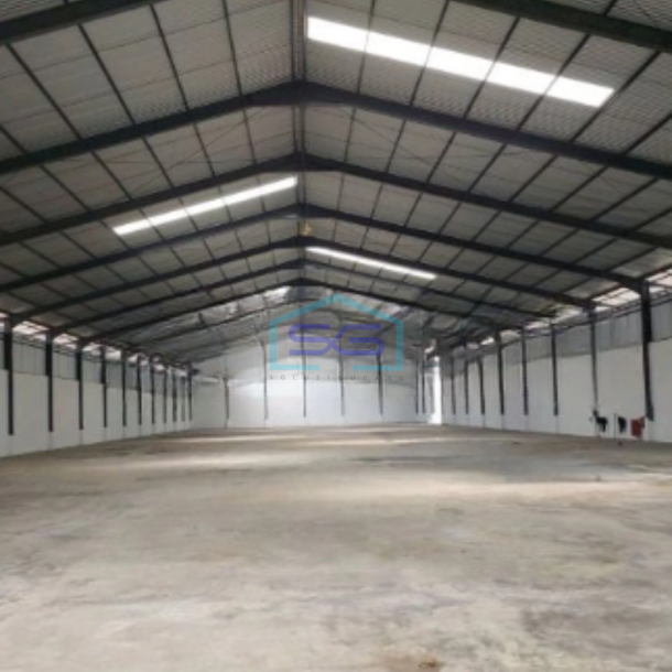 Disewakan Gudang Siap Pakai Luas Bangunan  5274 m² Lokasi Bebas Banjir di Gresik Jawa Timur-1