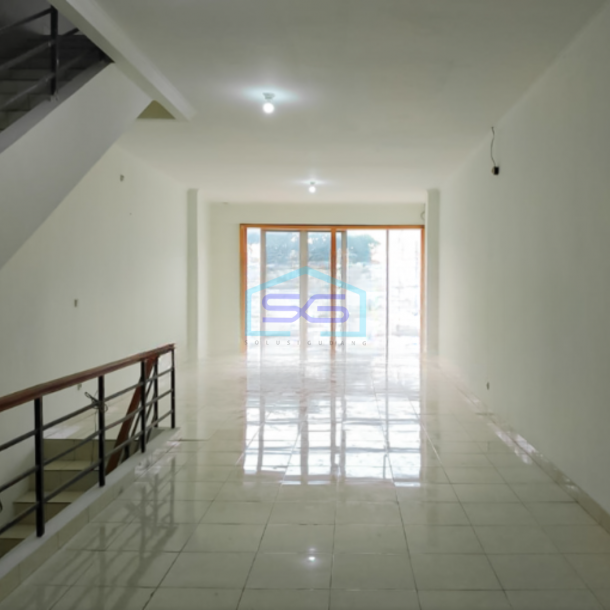 Dijual Ruko 3 Lantai Luas Tanah 171 m² Lokasi di Tangerang-1
