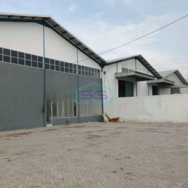 Dijual Gudang Luas Tanah  1426 m² Akses Container di Waru Surabaya-2