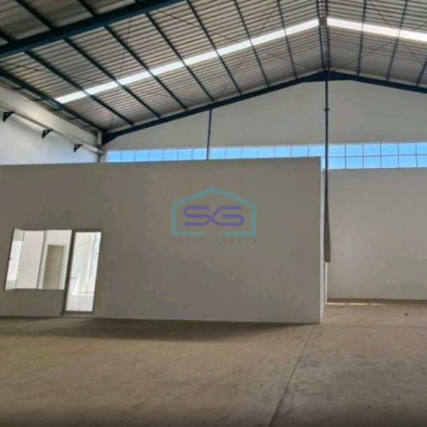 Dijual Gudang Luas Bangunan  966 m² Lokasi Bebas Banjir di Sidoarjo-2