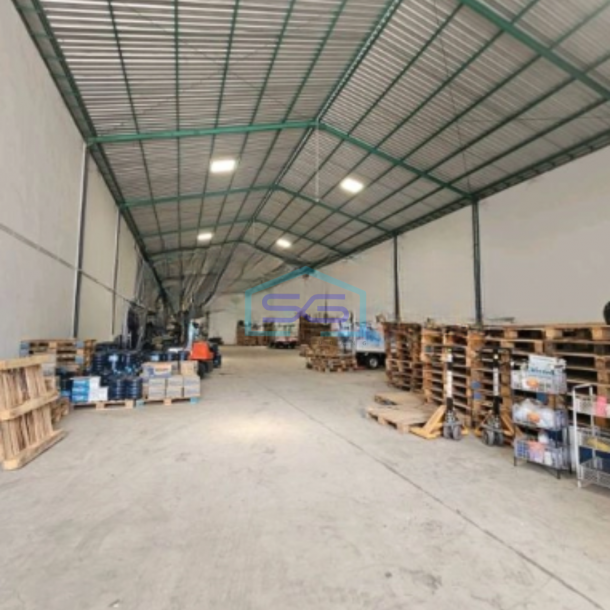 Disewakan Gudang Akses Container Luas Tanah  1260 m² Lokasi di Surabaya-2