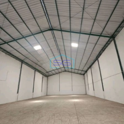 Disewakan Gudang Akses Container Luas Tanah  1260 m² Lokasi di Surabaya