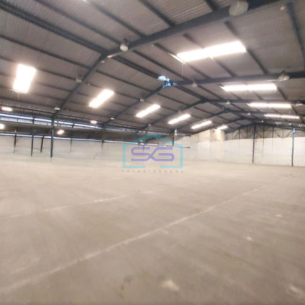 Disewakan Gudang Akses Container Luas Tanah  50000 m² di Surabaya-1