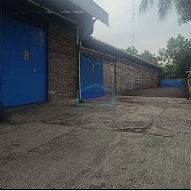 Disewakan gudang gandeng bagus di Karawaci-8