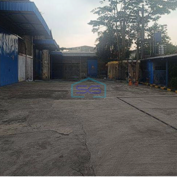 Disewakan gudang gandeng bagus di Karawaci-1