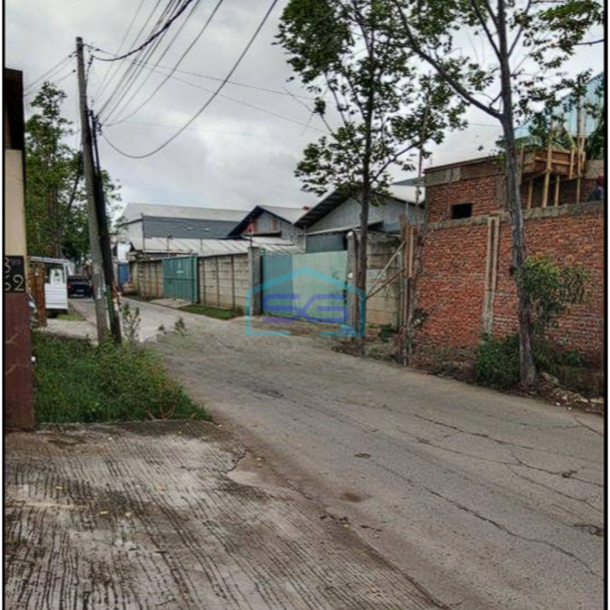 Disewakan gudang bagus 700m2 di Cipondoh-11