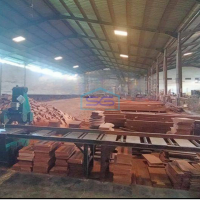 Dijual gudang besar 3000m2 di Pasar Kemis