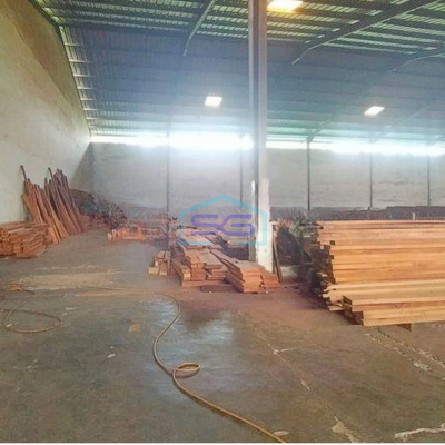 Dijual gudang besar 3000m2 di Pasar Kemis