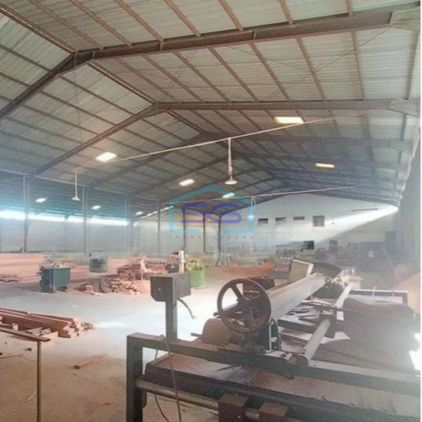 Dijual gudang besar 3000m2 di Pasar Kemis-4
