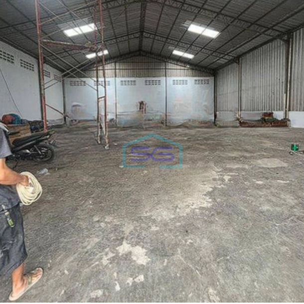 Disewakan gudang bagus 480m2 di Cipondoh-7