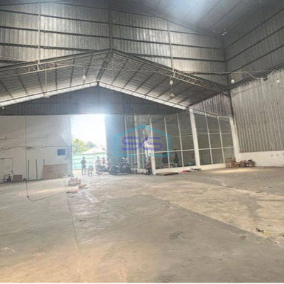 Disewakan gudang bagus 480m2 di Cipondoh