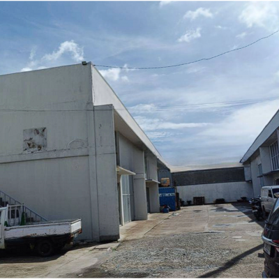 Disewakan gudang bebas banjir siap pakai di Tanjung Pura Kalideres