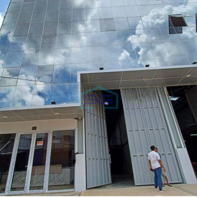 Disewakan gudang + kantor bagus siap pakai di Kalideres