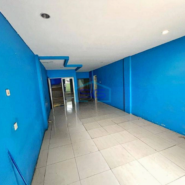 Disewakan Cepat Ruko 3 Lantai Gandeng Di Jakarta Barat LB 336m2-2